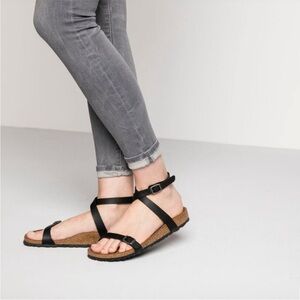 BIRKENSTOCK Daloa Strappy Sandals Size 38/245
